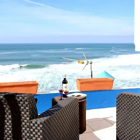 Ocean Front Terrace Semesterbostad