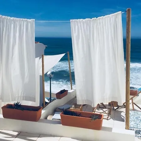 Ocean Front Terrace Semesterbostad